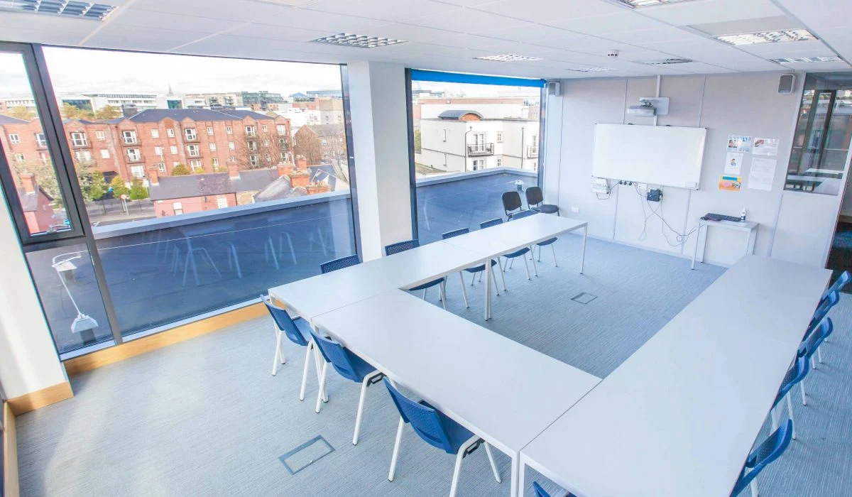 Atlantic_Language_Dublin_Classroom-1200x700